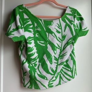Lily Pulitzer Green and White Leaf Top